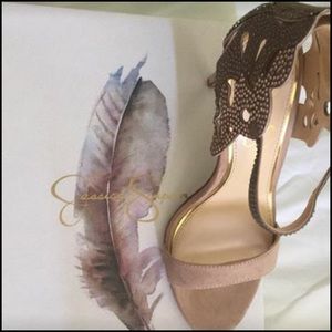 Jessica Simpson hip sandal